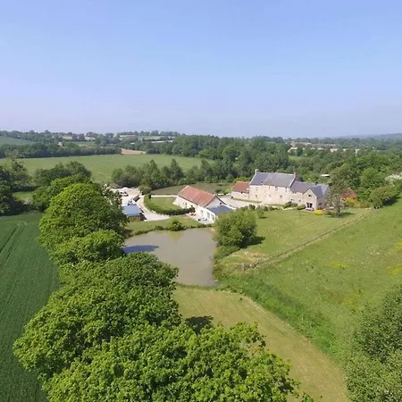 With 4 Bedrooms Holiday home