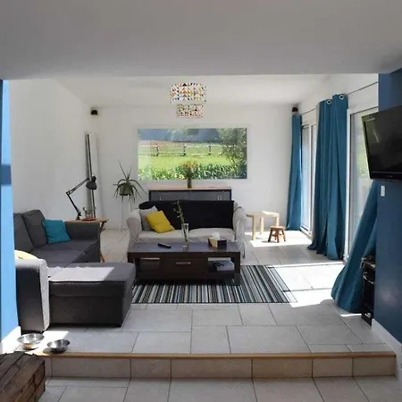 With 4 Bedrooms Holiday home *